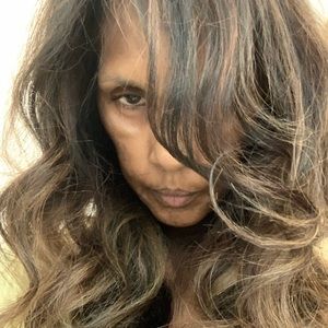 Meet your Posher, Carol